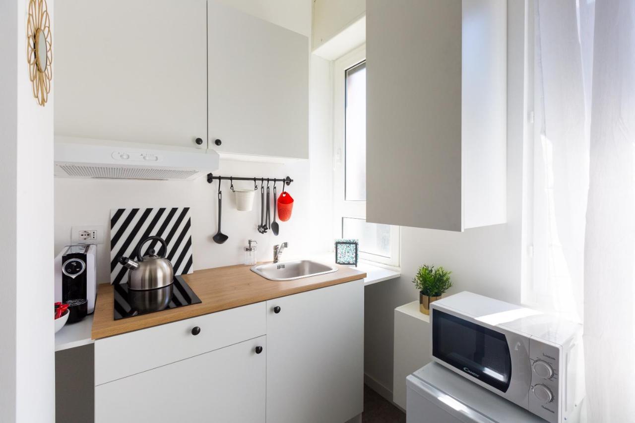 Apartment Via Padova 151 Milan Bagian luar foto