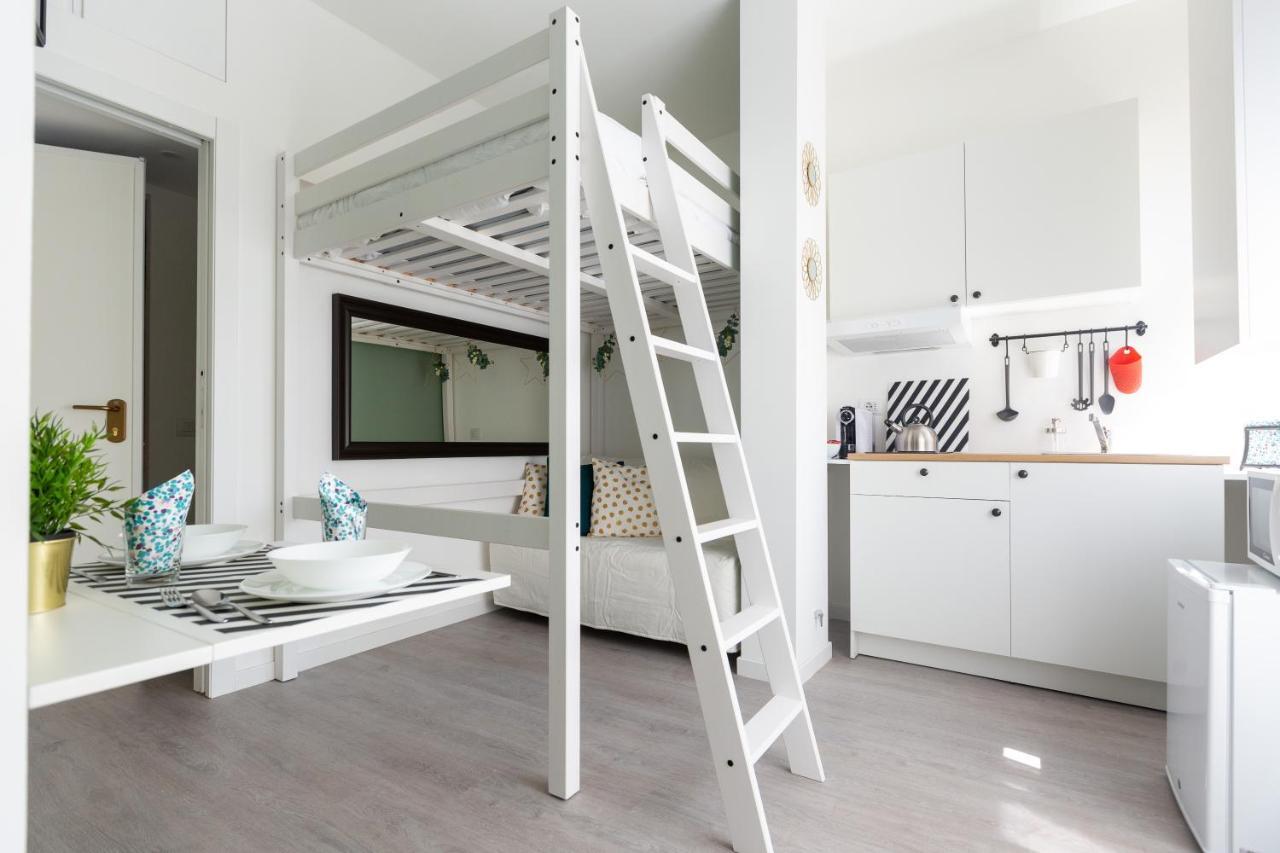 Apartment Via Padova 151 Milan Bagian luar foto